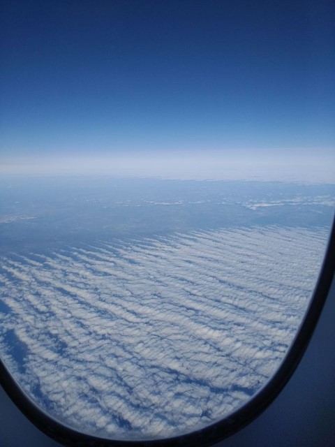 vft_tr_papierflieger_jnkhd.jpg